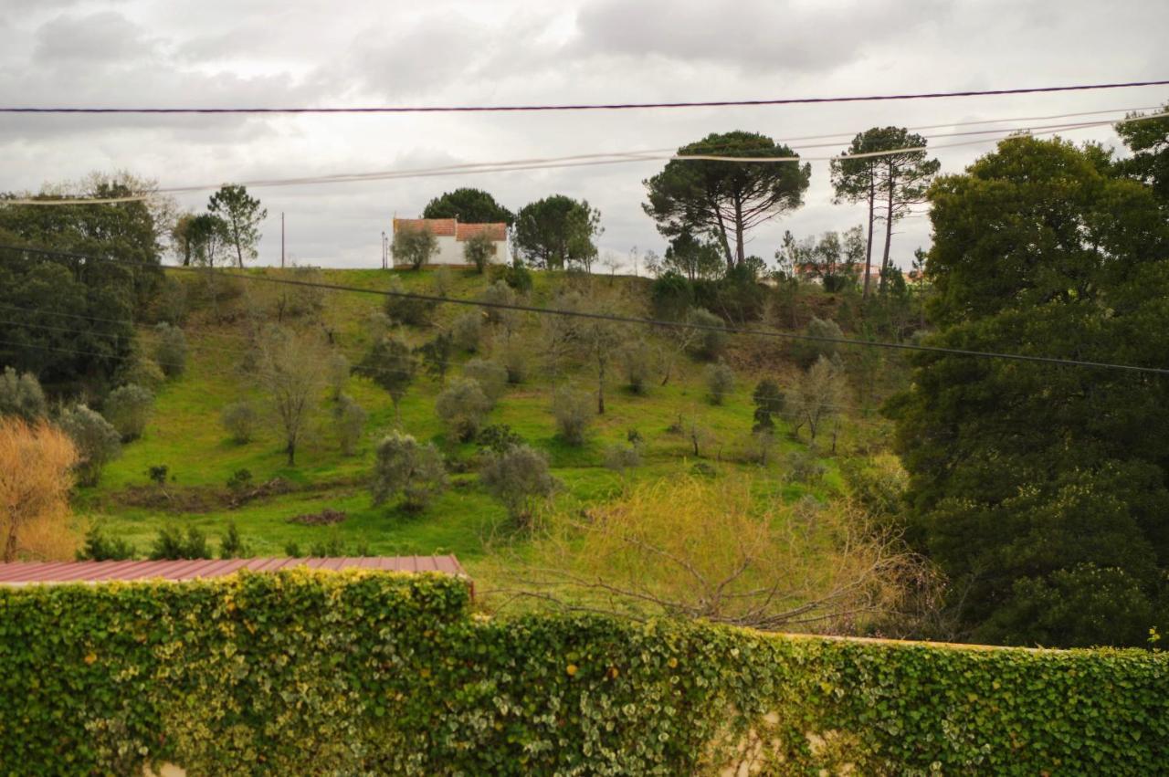Quintinha Do Outeirinho Bed & Breakfast Soure Exterior photo